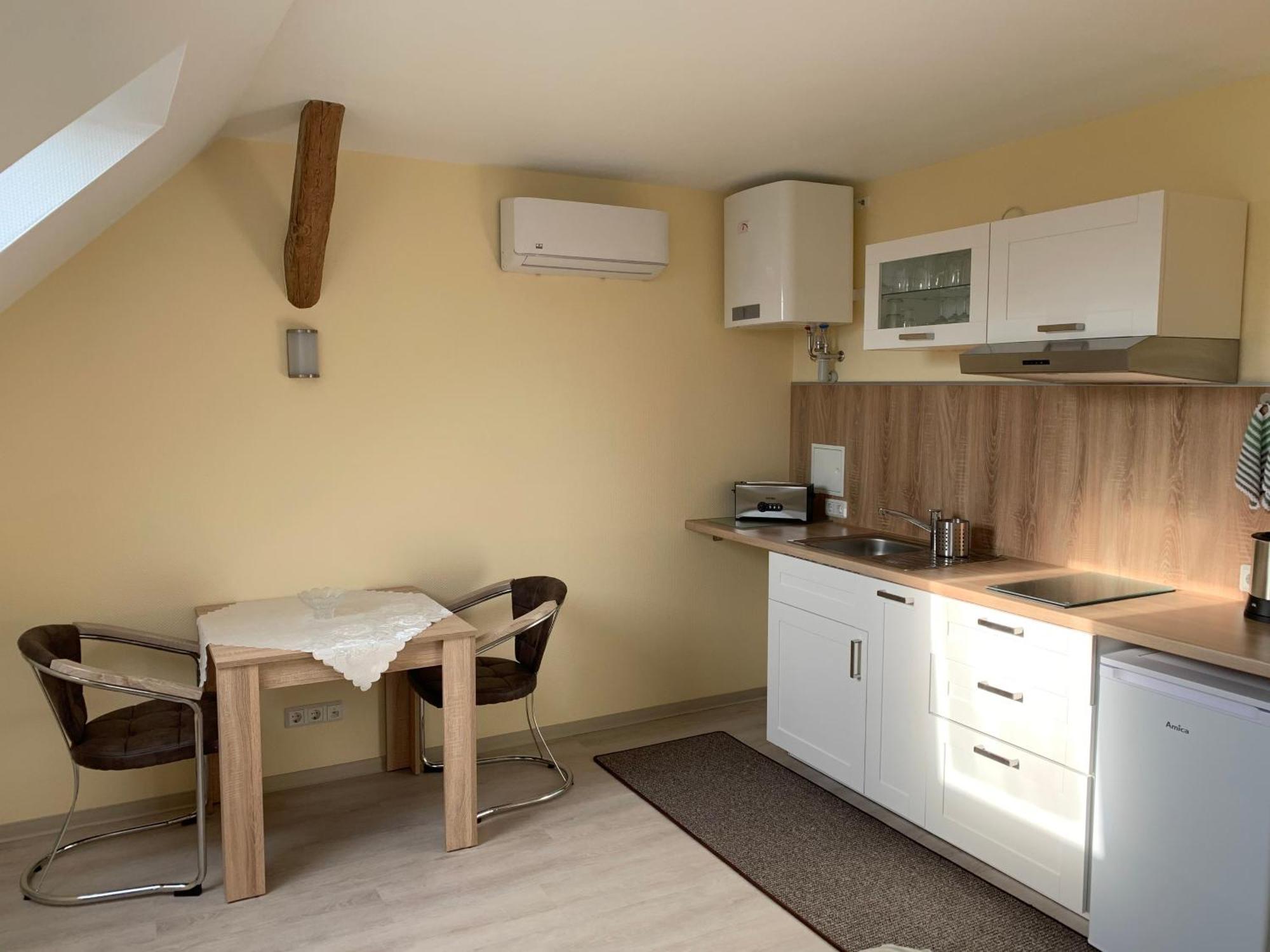 Mochow Apartment *